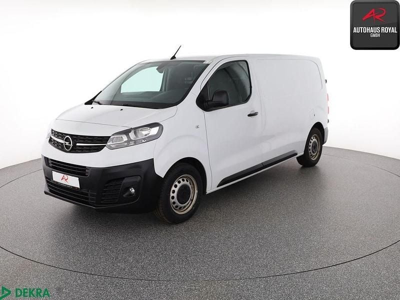 Weiß Gebraucht 2023 Opel Vivaro Van / Kleinbus | 19.880 € (Superpreis) - Bild 1/4
