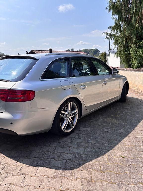 Gebraucht Audi A4 S-Line 160 PS (117 kW) 2008 Silber Limousine
