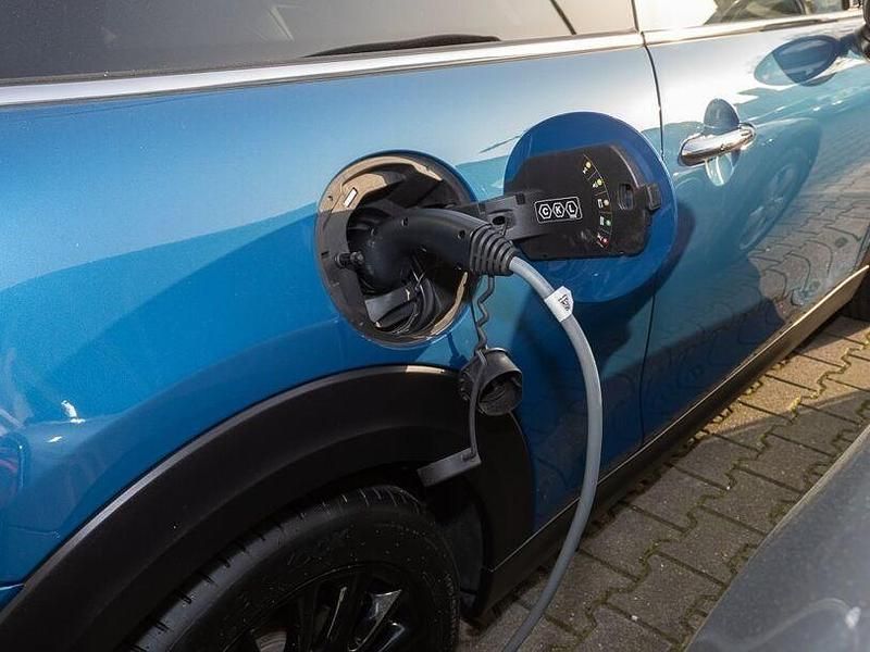 Gebraucht Mini Cooper 135 kW (184 PS) 2022 Andere Kleinwagen