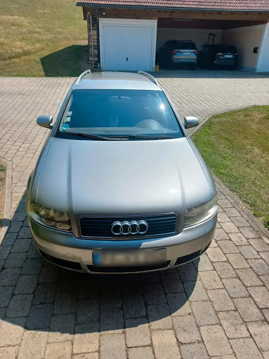 Gebraucht Audi A4 116 PS (85 kW) 2004 Grau Kombi