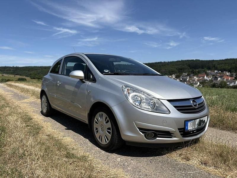 Silber Gebraucht 2007 Opel Corsa Catch Me Limousine | 3.500 € (Guter Preis) - Bild 1/4