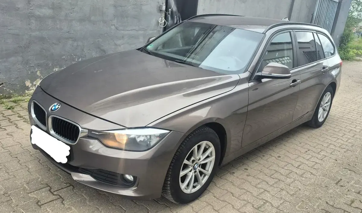 Gebraucht BMW 316 115 PS (84 kW) 2014 Braun Kombi