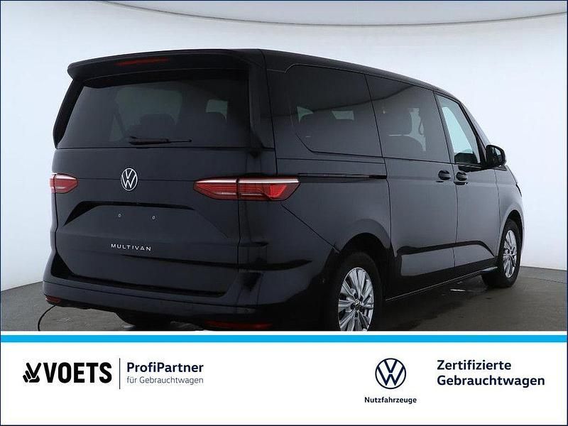 Gebraucht VW Multivan Life 150 PS (110 kW) 2025 Schwarz Van