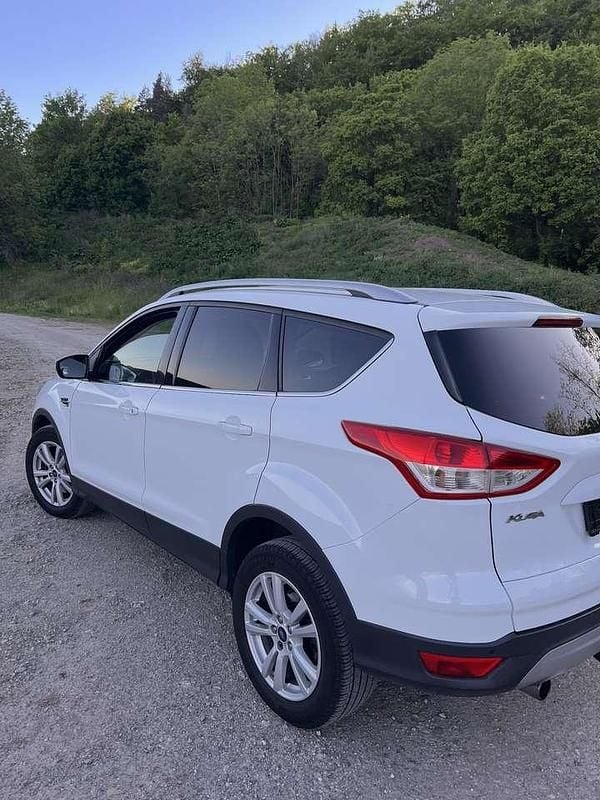 Gebraucht Ford Kuga 140 PS (102 kW) 2014 SUV