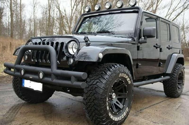 Schwarz Gebraucht 2009 Jeep Wrangler Unlimited Sahara SUV | 22.339 € (Etwas zu teuer) - Bild 1/4