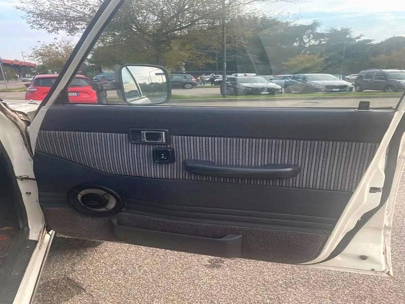 Gebraucht Toyota Land Cruiser 136 PS (100 kW) 1985 Weiß SUV