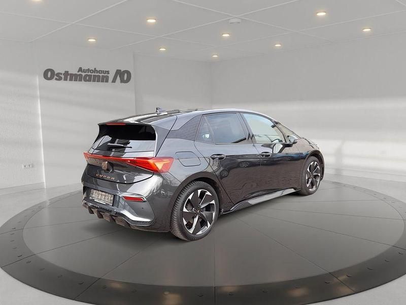 Gebraucht Cupra Born 150 kW (204 PS) 2024 Quasargrau Kleinwagen