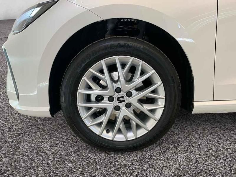 Neu Seat Ibiza Style 116 PS (85 kW) 2026 Candy weiss Kleinwagen