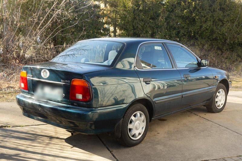 Gebraucht Suzuki Baleno 85 PS (62 kW) 1997 Grün Limousine