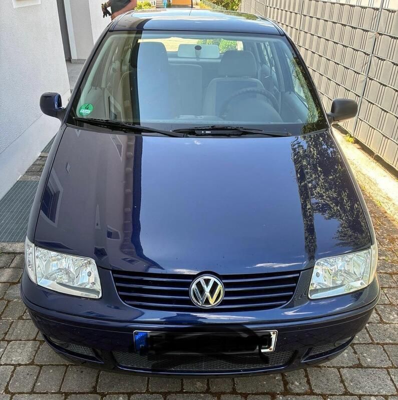 Blau Gebraucht 2000 VW Polo Kleinwagen | 250 € (Superpreis) - Bild 1/4