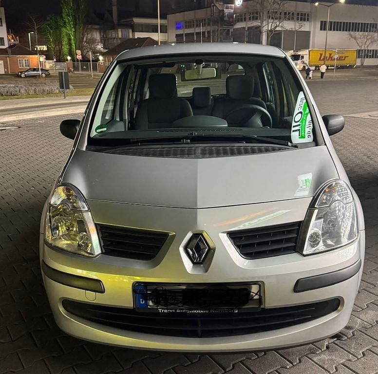 Silber Gebraucht 2007 Renault Modus Dynamique Van / Kleinbus | 2.000 € (Fairer Preis) - Bild 1/4
