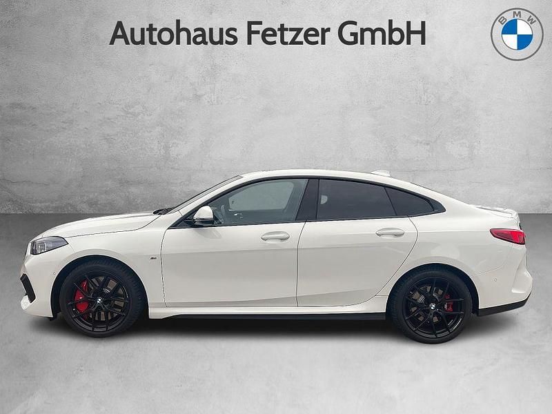 Używany BMW 220 Performance 178 KM (130 kW) 2023 Biały Coupe
