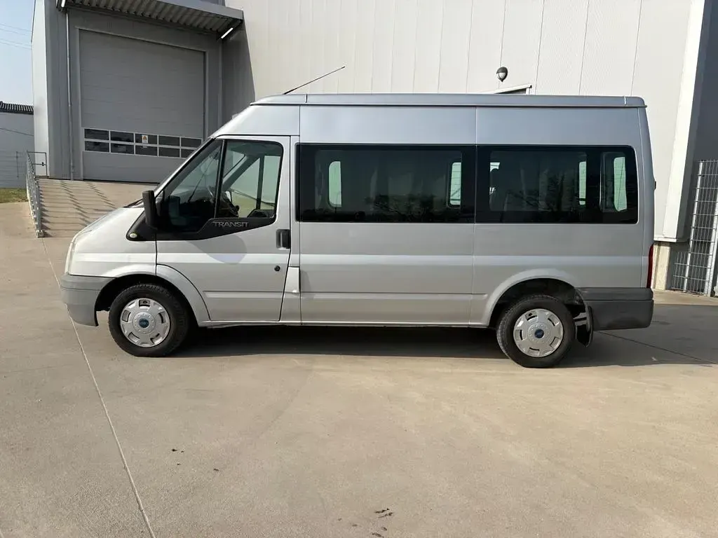 Używany Ford Transit 110 KM (80 kW) 2008 Srebrny Sedan/Limuzyna