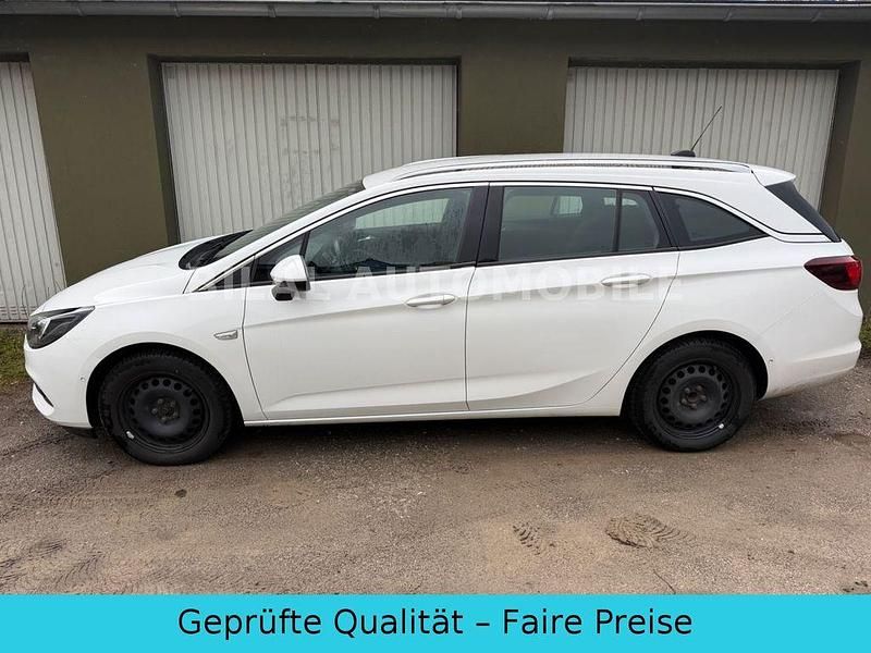 Gebraucht Opel Astra Basis 110 PS (80 kW) 2021 Weiß Kombi