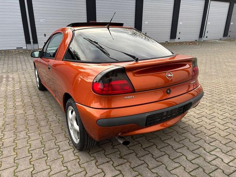 Gebraucht Opel Tigra 90 PS (66 kW) 1995 Orange Coupé