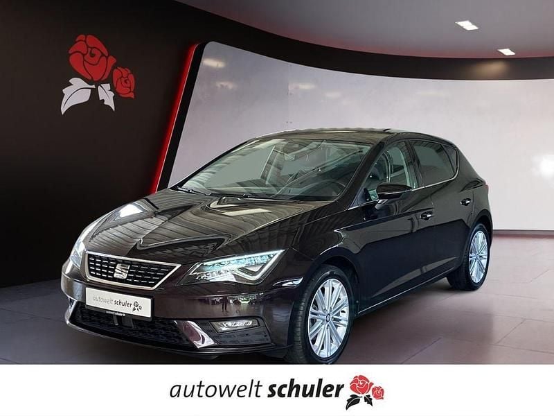 Violet Gebraucht 2019 Seat Leon XCELLENCE Limousine | 16.980 € (Fairer Preis) - Bild 1/4