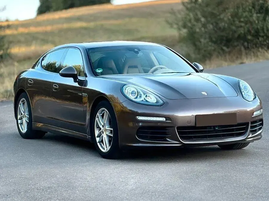Gebraucht Porsche Panamera Diesel Edition 300 PS (220 kW) 2015 Braun Kleinwagen