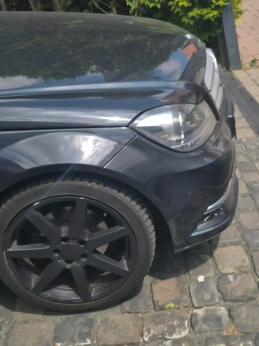 Gebraucht Mercedes C180 156 PS (114 kW) 2012 Schwarz Limousine