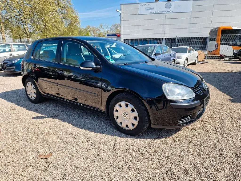Gebraucht VW Golf IV Trendline 75 PS (55 kW) 2004 Schwarz Limousine