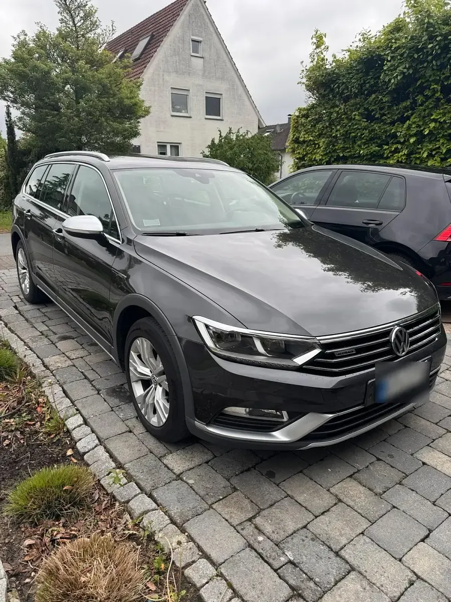 Gebraucht VW Passat Alltrack 190 PS (139 kW) 2019 Grau Kombi