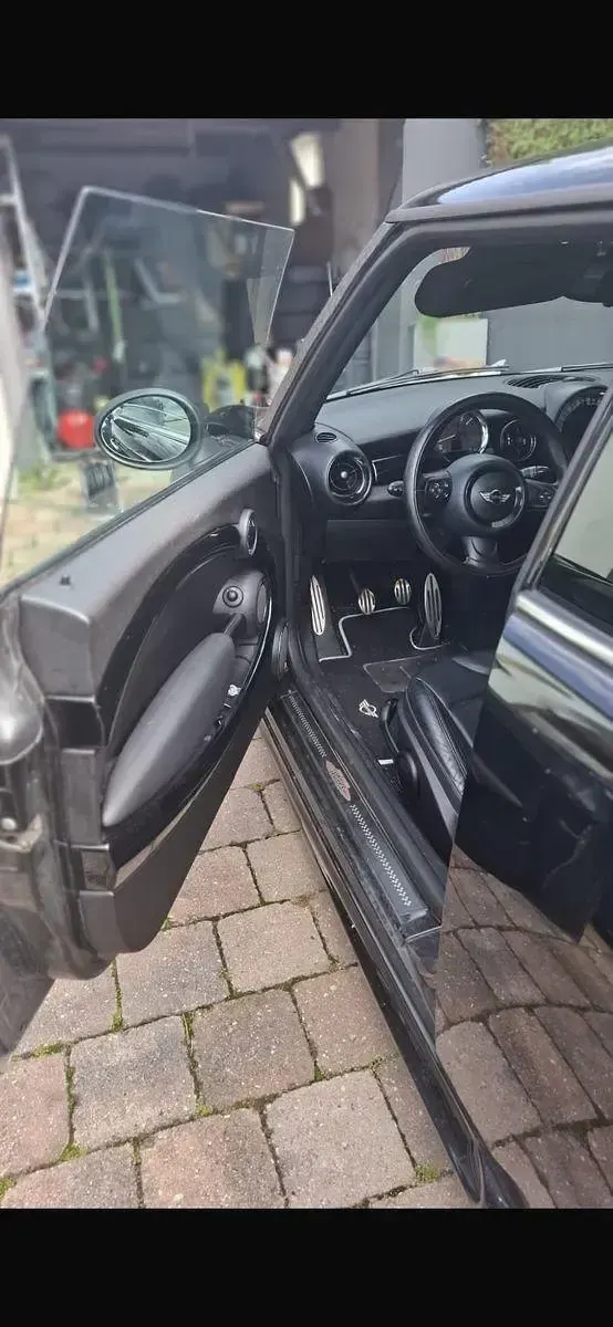 Gebraucht Mini John Cooper Works 211 PS (155 kW) 2012 Schwarz Kleinwagen