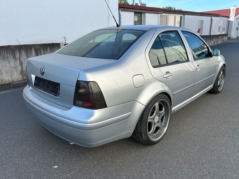 Gebraucht VW Bora Highline 150 PS (110 kW) 2000 Silber Limousine