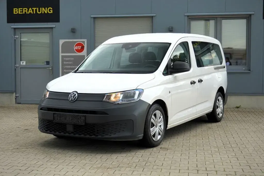 Gebraucht VW Caddy 102 PS (75 kW) 2021 Weiß Van / Kleinbus