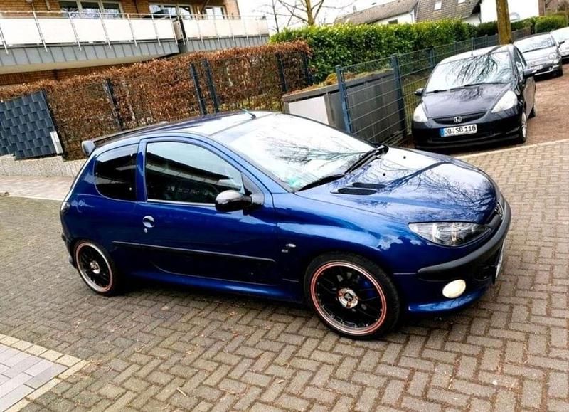 Blau Gebraucht 2000 Peugeot 206 S Kleinwagen | 1.700 € (Fairer Preis) - Bild 1/4