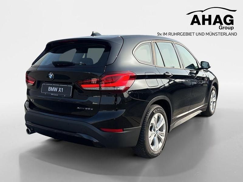 Gebraucht BMW X1 Advantage 220 PS (161 kW) 2021 Schwarz SUV