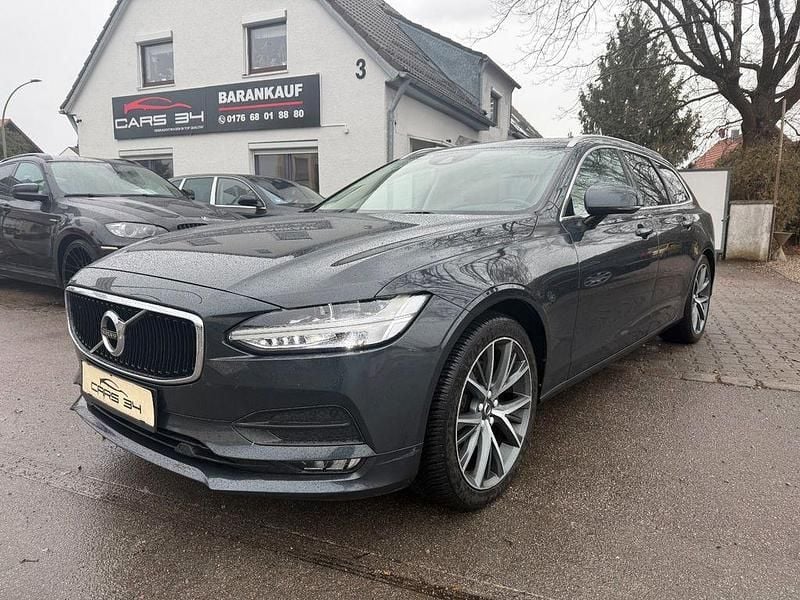 Gebraucht Volvo V90 Momentum 150 PS (110 kW) 2017 Grau Kombi