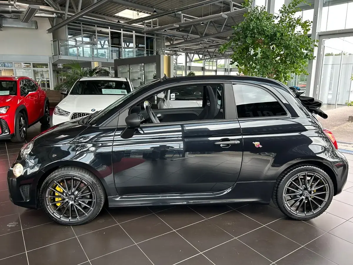 Gebraucht Abarth 695 179 PS (131 kW) 2024 Kleinwagen