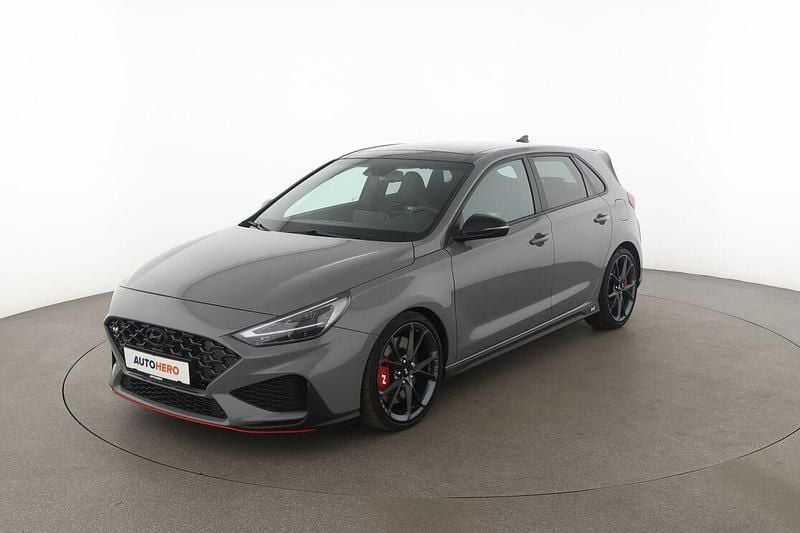 Grau Gebraucht 2022 Hyundai i30 N Performance Limousine | 32.300 € (Teuer) - Bild 1/3