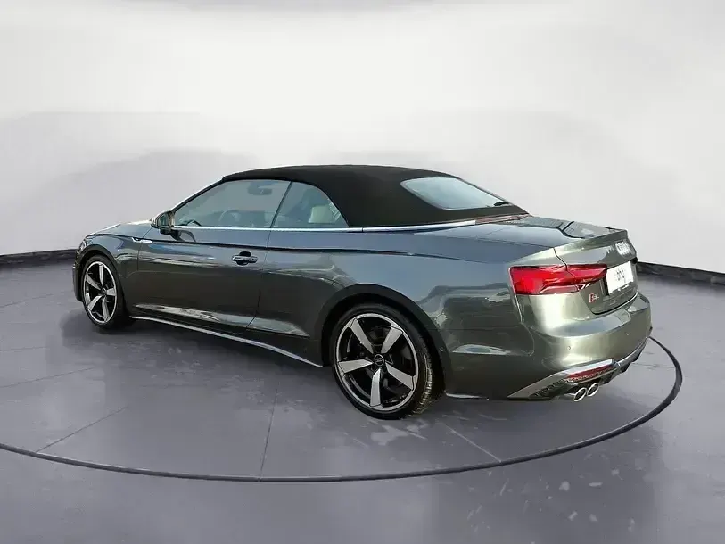 Gebraucht Audi S5 Ambiente 354 PS (260 kW) 2024 Grau Cabrio