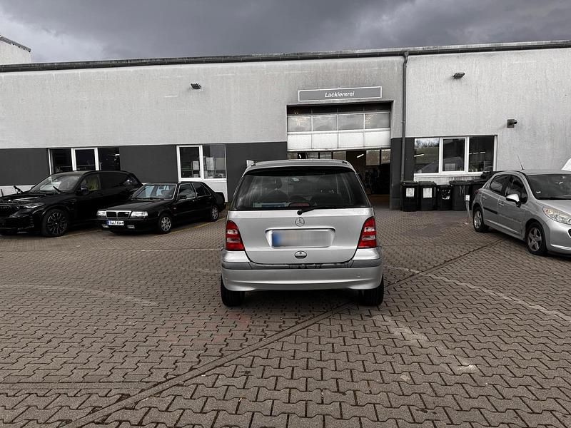 Gebraucht Mercedes A140 80 PS (58 kW) 2002 Silber Kleinwagen