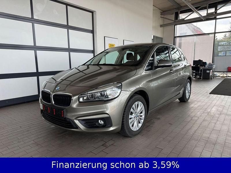 Gebraucht BMW 218 Active Tourer Advantage 136 PS (100 kW) 2017 Silber Van / Kleinbus