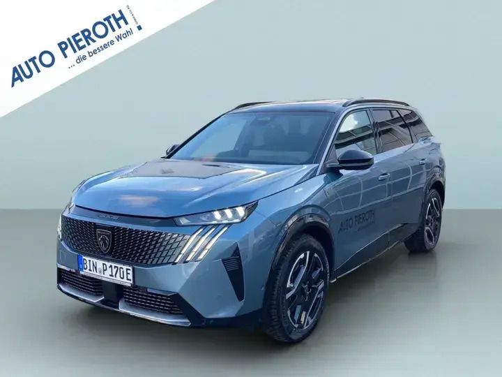 Blau Gebraucht 2024 Peugeot 5008 GT Van / Kleinbus | 54.400 € (Teuer) - Bild 1/3