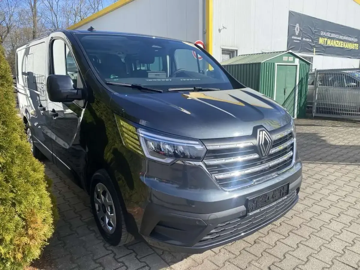 Brugt Renault Trafic Evolution 150 HK (110 kW) 2024 Grå MPV