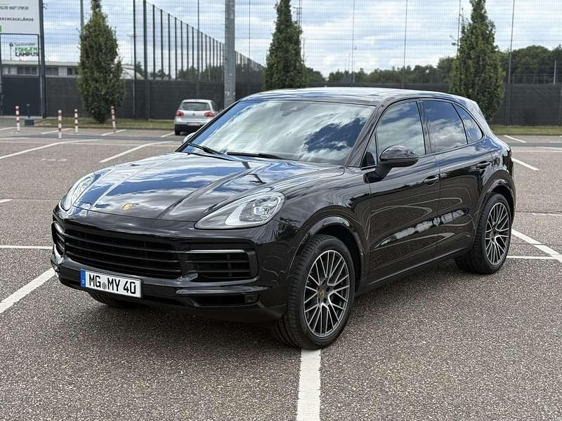 Schwarz Gebraucht 2018 Porsche Cayenne S SUV | 53.900 € (Superpreis) - Bild 1/4