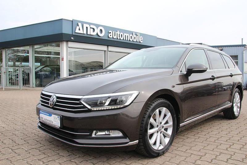 Gebraucht VW Passat Highline 150 PS (110 kW) 2018 Braun Kombi