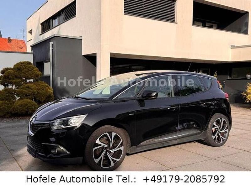 Schwarz Gebraucht 2017 Renault Scénic IV Bose Edition Van / Kleinbus | 11.450 € (Fairer Preis) - Bild 1/4