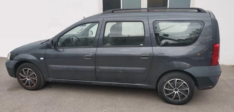 Usata Dacia Logan 86 CV (63 kW) 2008 Grigio Monovolume
