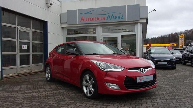 Gebraucht Hyundai Veloster Style 140 PS (102 kW) 2012 Rot