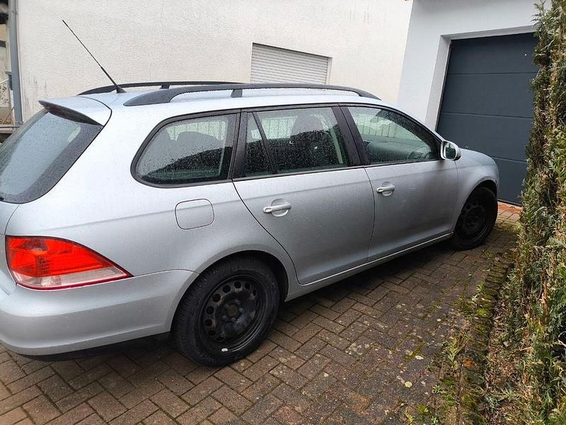 Gebraucht VW Golf VI Trendline 102 PS (75 kW) 2008 Grau Kleinwagen