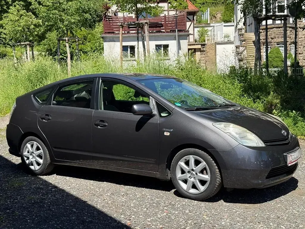 Occasion Toyota Prius Basis 77 ch (56 kW) 2007 Gris Citadine