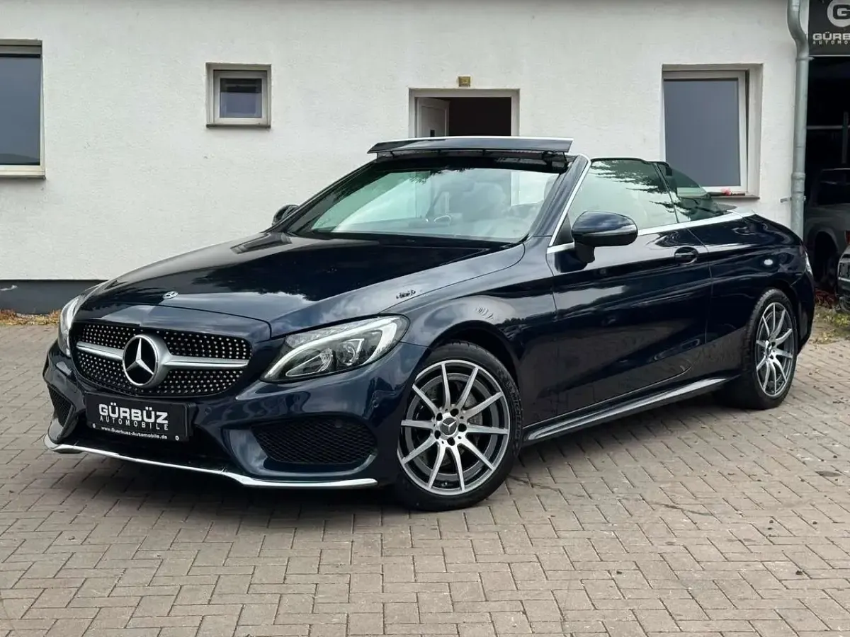 Gebraucht Mercedes C180 AMG line 156 PS (114 kW) 2018 Cavansitblau Cabrio