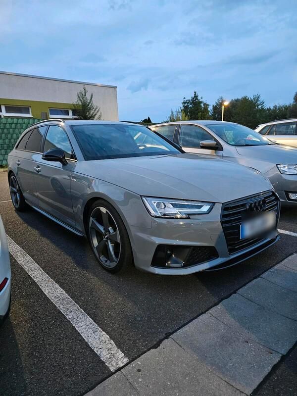 Grau Gebraucht 2019 Audi A4 S-Line Kombi | 23.999 € (Superpreis) - Bild 1/4