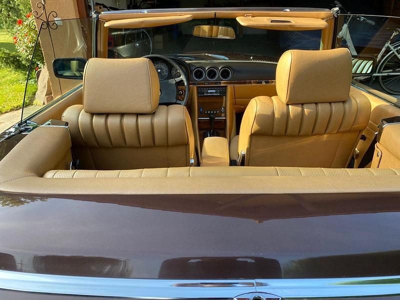 Gebraucht Mercedes SL380 150 PS (110 kW) 1982 Braun Cabrio