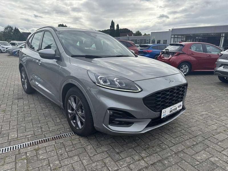 Silber Gebraucht 2023 Ford Kuga ST-Line SUV | 24.990 € (Superpreis) - Bild 1/4