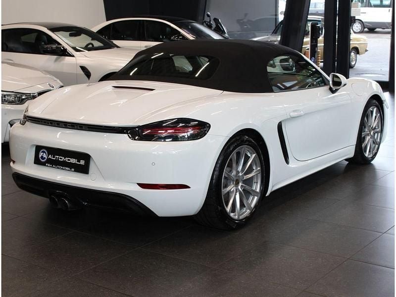 Gebraucht Porsche Boxster 299 PS (219 kW) 2017 Weiss Cabrio
