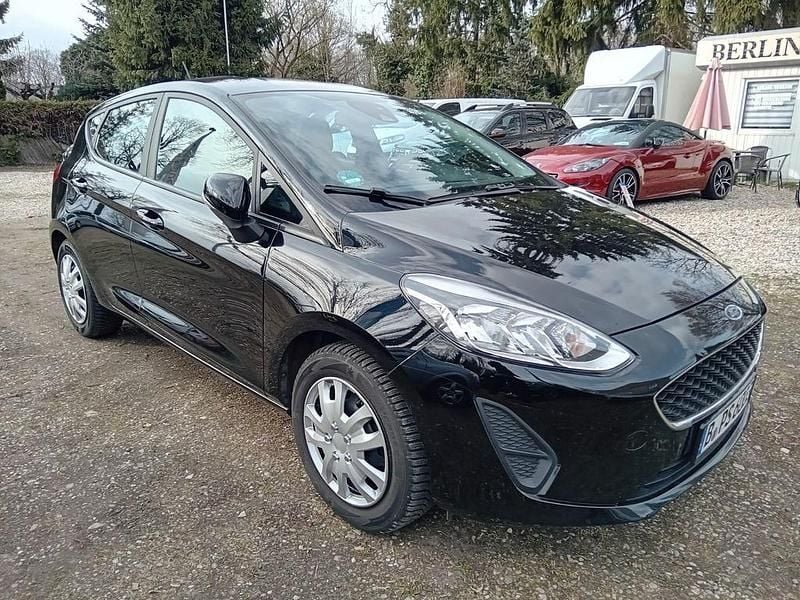Gebraucht Ford Fiesta Trend 86 PS (63 kW) 2018 Schwarz Kleinwagen